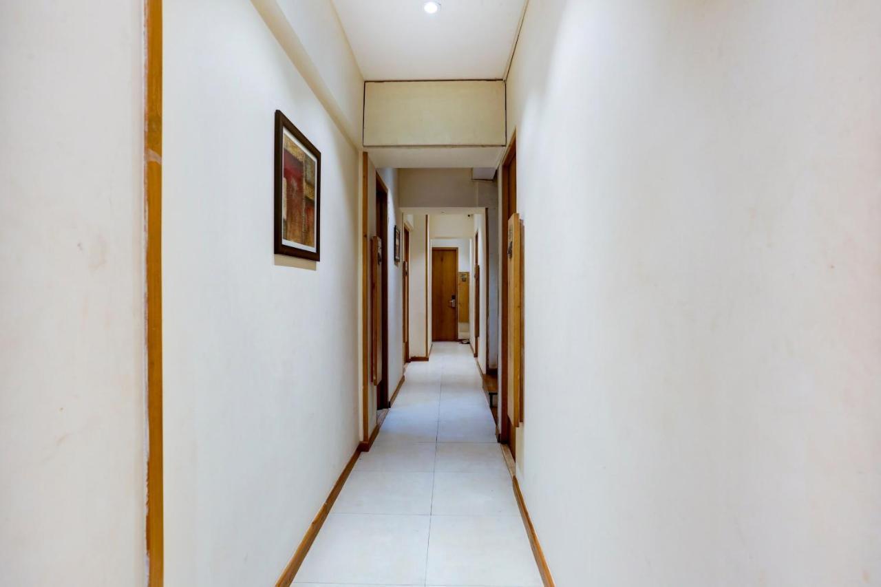 Oyo 81549 Hotel Elegance Nx 뭄바이 외부 사진
