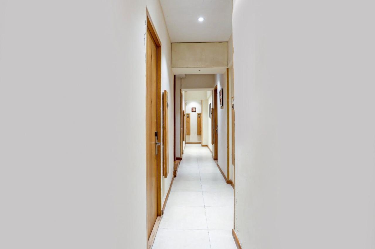 Oyo 81549 Hotel Elegance Nx 뭄바이 외부 사진
